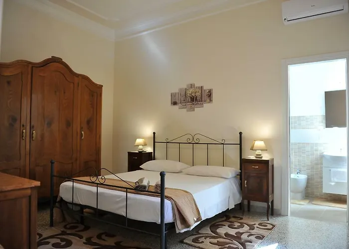 Rosy 住宿加早餐酒店 4*